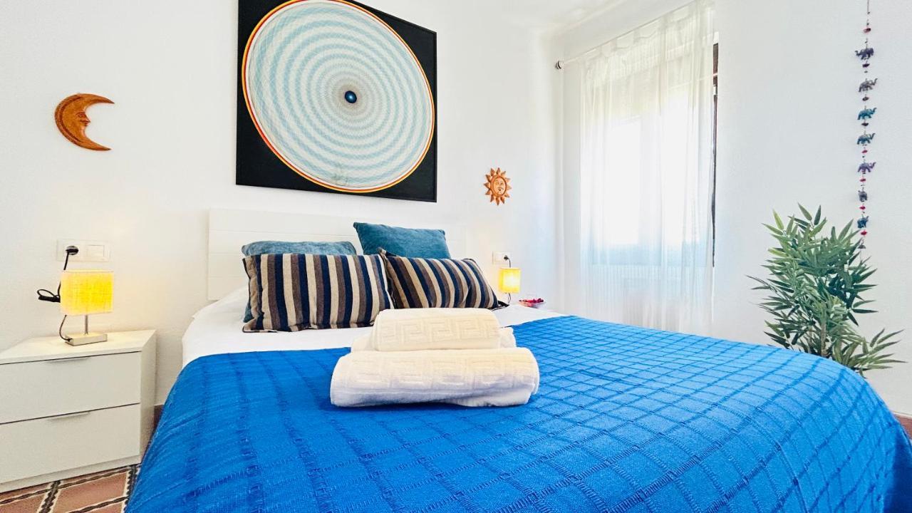 Cozy Town House With Terrace And Free Wifi Villa Ronda Exteriör bild