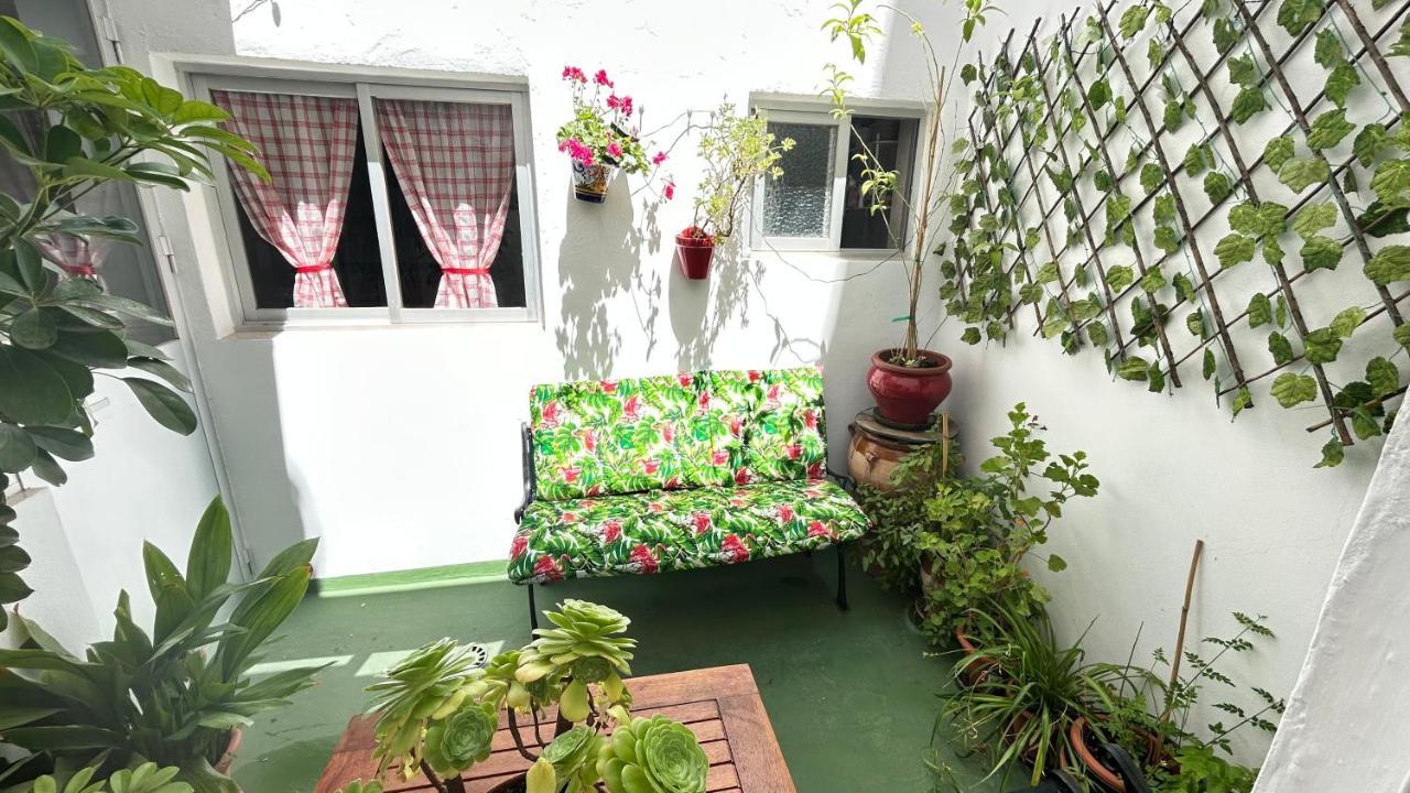 Cozy Town House With Terrace And Free Wifi Villa Ronda Exteriör bild